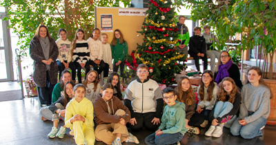 Opération Boîte de Noël solidaire : mission réussie au collège Ubelka !